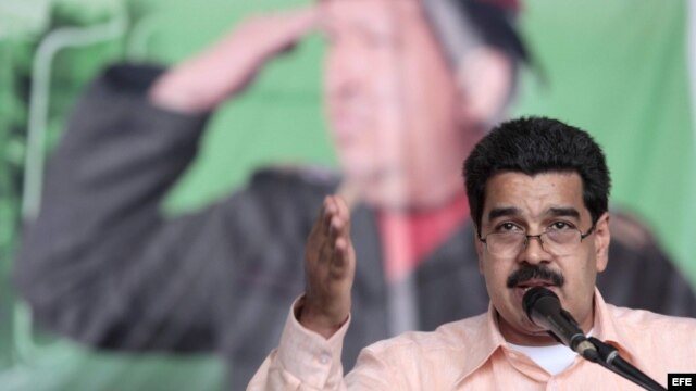 Nicolás Maduro, en acto de juramentación de gobernador chavista en diciembre de 2012