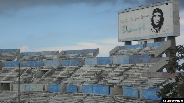 Estadio Panamericano de La Habana