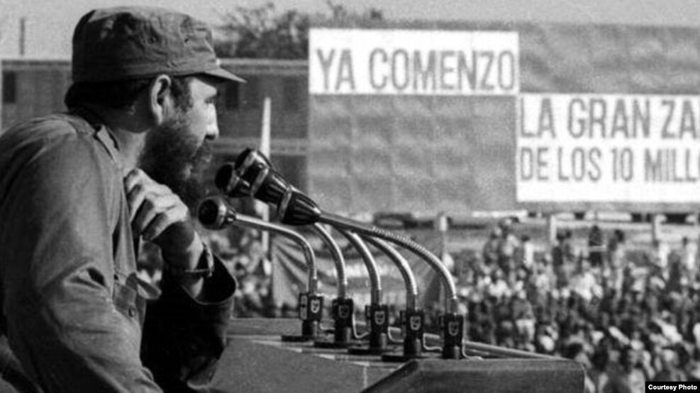 Resultado de imagem para Los 10 grandes fracasos del gobierno de Fidel Castro