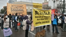 Manifestación del Sindicato de Trabajadores de la Salud Pampeana (SiTraSaP).