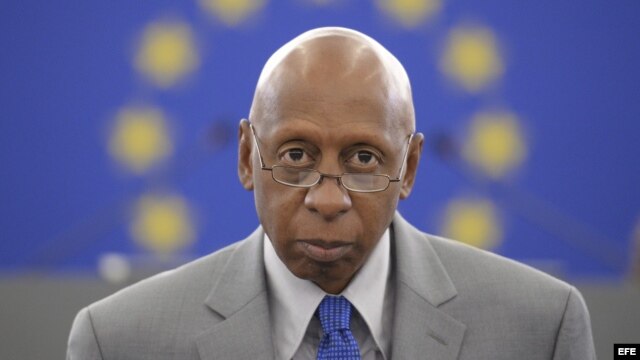 Fariñas recogió el miércoles en Estrasburgo (Francia) el premio Sájarov, que concede el Parlamento Europeo.