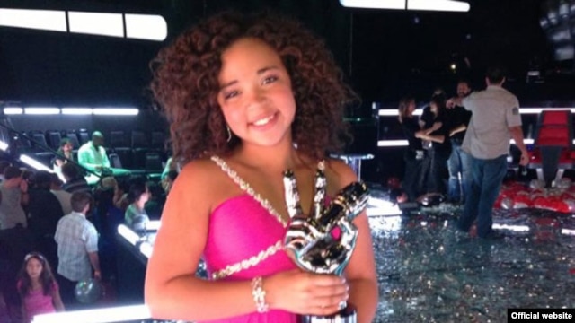 Paola Guanche, residente en Miami resultó ganadora de la primera temporada de La Voz Kids
