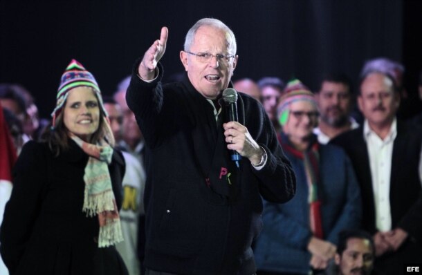 Kuczynski cierra su campaña en Arequipa con un concurrido mitin