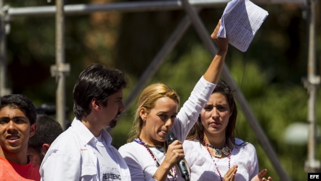 Lilian Tintori, esposa del dirigente político detenido por las autoridades Leopoldo Lépez