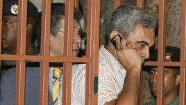   El ex ministro de Defensa de Venezuela y general en retiro Raúl Isaías Baduel tras ser imputado por parte de la Fiscalía Militar 