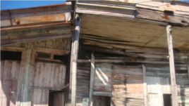 Un pase de revista revela el pésimo estado de la vivienda en Santiago