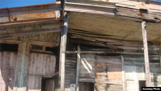 Un pase de revista revela el pésimo estado de la vivienda en Santiago