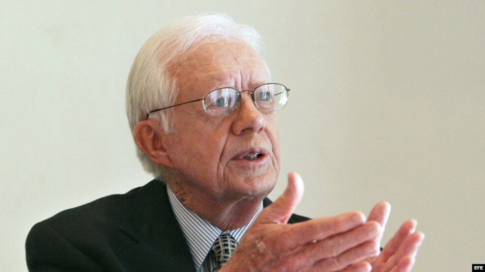 MAN03 - MANAGUA (NICARAGUA), 06/07/06.- El ex presidente de los Estados Unidos de Norteamérica, Jimmy Carter, habla durante una conferencia de prensa celebrada hoy, jueves 6 de julio, en Managua, Nicaragua. Carter participa al frente de una delegación Int