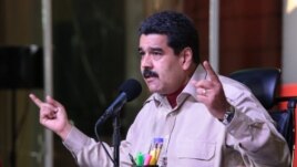 Maduro recorta el presupuesto de Venezuela debido a la caída del precio del crudo.