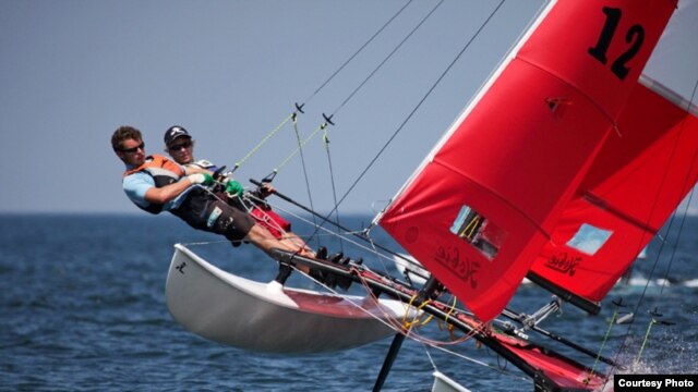 Un catamarán de la misma clase en la que se desarrollará la regata Habana Challenge. Foto: Iboats.