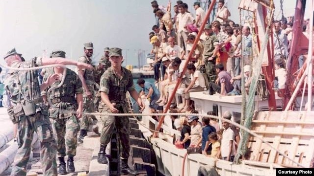 125.000 cubanos llegaron desde Mariel, Cuba a Cayo Hueso, EEUU, entre abril y octubre de 1980.
