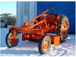 Tractor Allis Chalmers modelo G de 1949.