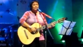 Gema en concierto