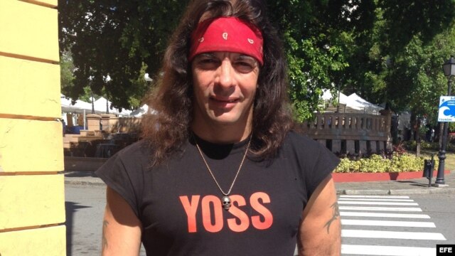 Yoss, escritor cubano que participa en el Festival de la Palabra de Puerto Rico.