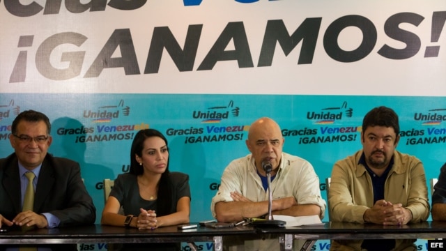Los diputados electos venezolanos de la Mesa de la Unidad Democrática. EFE