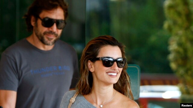 Archivo - Penelope Cruz  y su espos Javier Bardem en Sarajevo. 