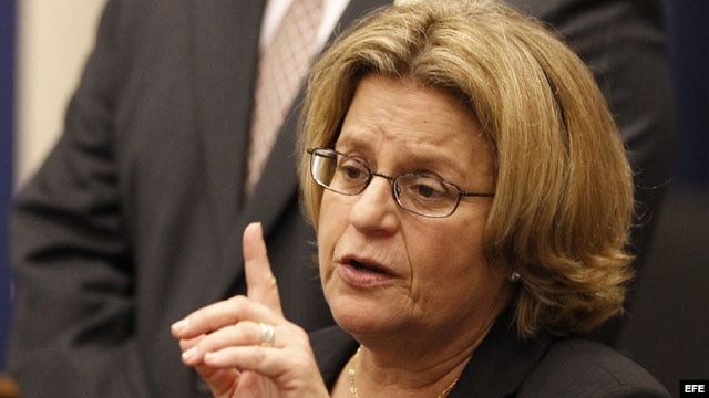 Ros-Lehtinen lamentó que la "diplomacia amigable" del gobierno de Obama hacia Cuba no haya producido resultados.
