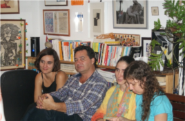 Lilianne Ruiz, Ángel Santiesteban, Yoani Sánchez y Lia Villares (i-d), blogueros cubanos.