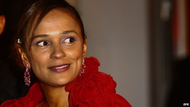 Foto del 5 de noviembre de 2011 que muestra a Isabel dos Santos, la hija mayor del presidente de Angola, José Eduardo dos Santos.