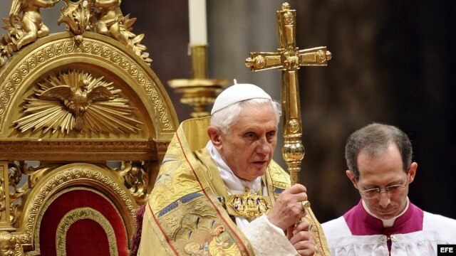 Fotografía de archivo del papa Benedicto XVI en Ciudad del Vaticano. 