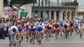 Fotografía de archivo. Vuelta ciclística.