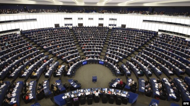 Vista general de la sesión plenaria del Parlamento Europeo en Estrasburgo (Francia). 