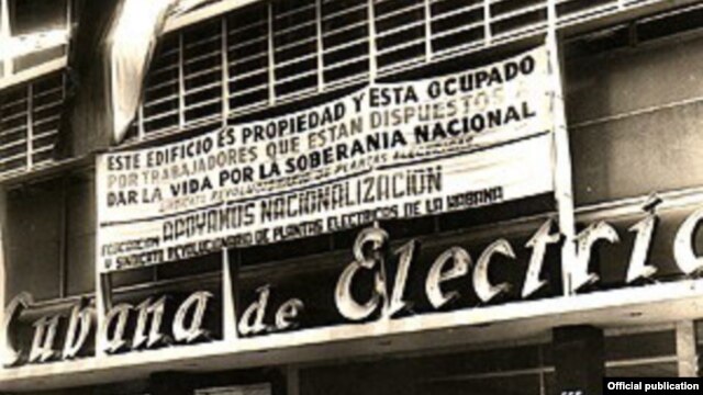 Oficinas de Cubana de Electric, una de las empresas nacionalizadas por el Gobierno castrista.