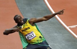 El corredor jamaiquino Usain Bolt tras ganar la prueba de 100 metros en Londres.