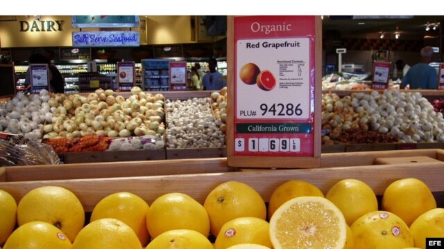 Alimentos orgánicos en supermercado estadounidense. 
