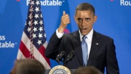 Semanas atrás, Obama alertó a los republicanos de que no toleraría una nueva pelea sobre el techo de la deuda en el marco de las negociaciones para evitar el "precipicio fiscal". Pero la pelea existe