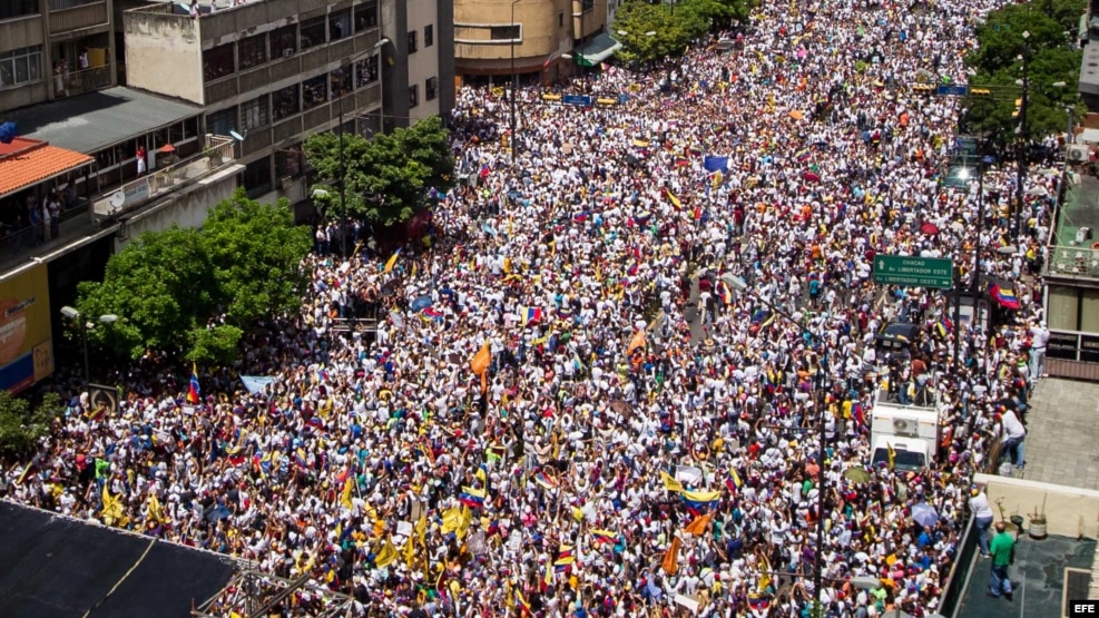 Miles de opositores participan este 1 de septiembre en la "Toma de Caracas".
