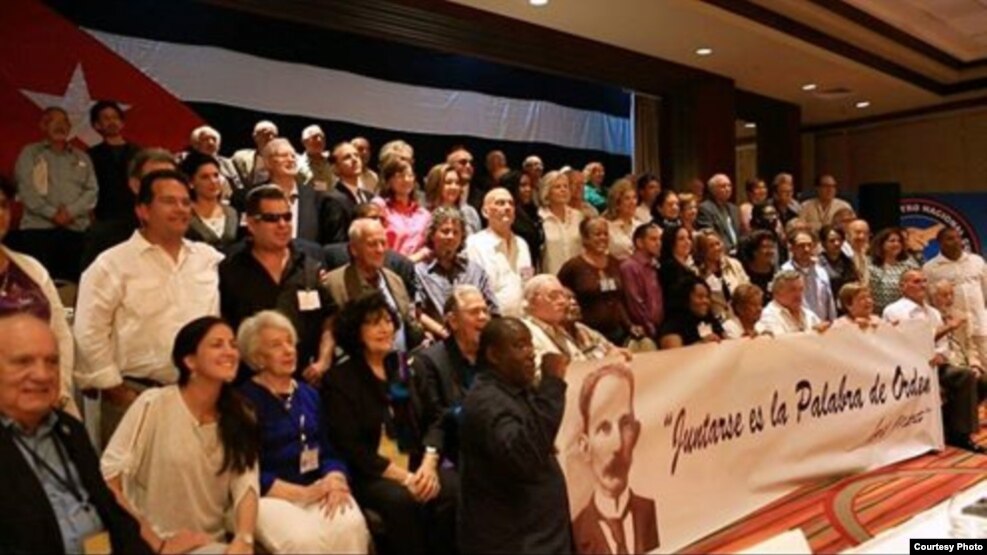 Cubanos en II Encuentro Nacional en Puerto Rico.