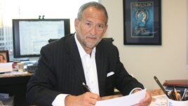 Scott Gilbert, abogado principal del bufete Gilbert LLP y representante del subcontratista estadounidense Alan Gross