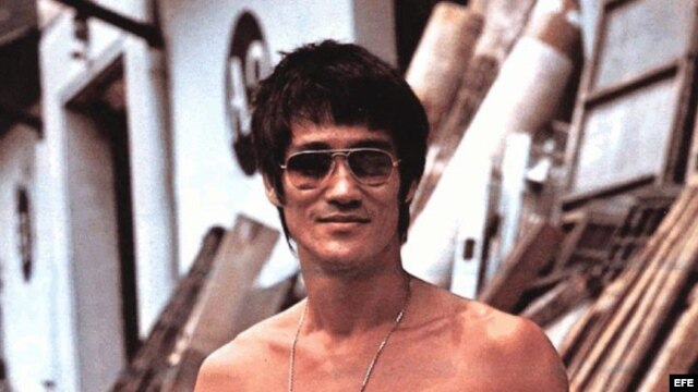 BRUCE LEE