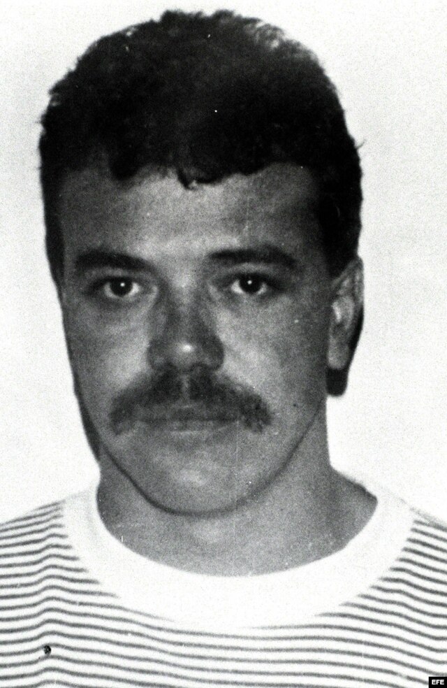 John Jairo Velásquez alias "Popeye", jefe militar del que fuera capo del cartel de Medellín, Pablo Escobar, involucró a Raúl Castro en el tráfico de drogas en la década de 1980.