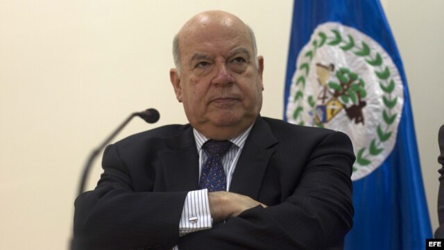 El secretario general de la OEA, José Miguel Insulza en 2012.