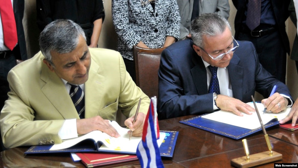 Firma del crédito otorgado a Cuba por Fundación Kuwaití.