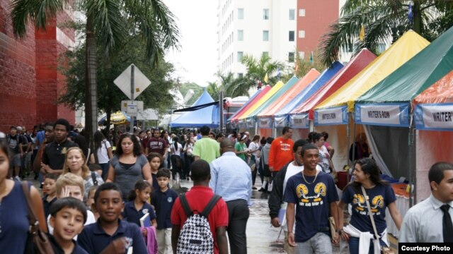 Feria Internacional del Libro de Miami 2012