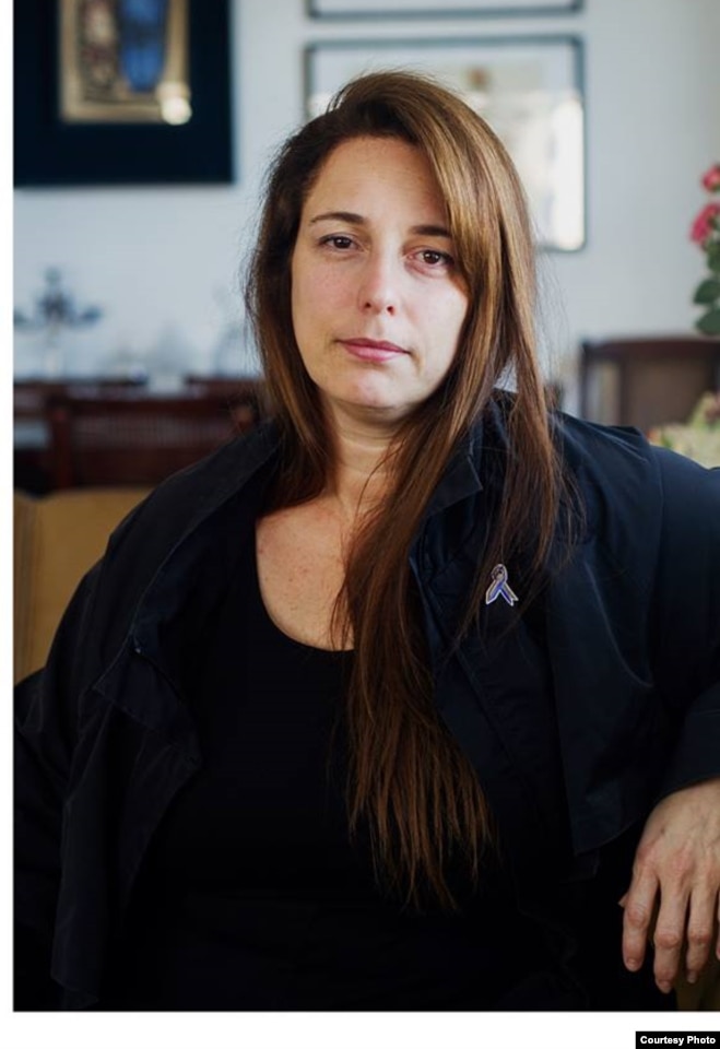 Tania Bruguera Regresa A Cuba Y Es Recibida Por La Seguridad Del Estado 6861