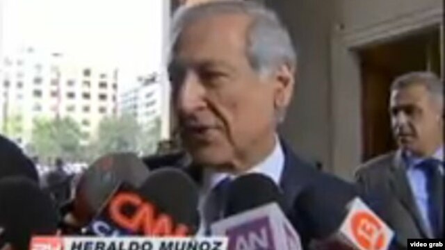 Canciller chileno responde a sueños de Maduro de bañarse en playa boliviana en el Pacífico.