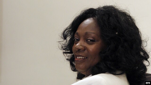 Berta Soler Fernández, portavoz del Movimiento Damas de Blanco Laura Pollán, durante la entrevista con EFE.