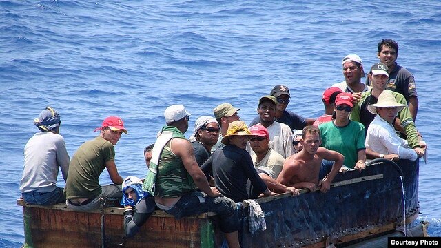 De octubre 2014 a junio 2015 intentaron llegar por mar a EEUU 2.796 cubanos.