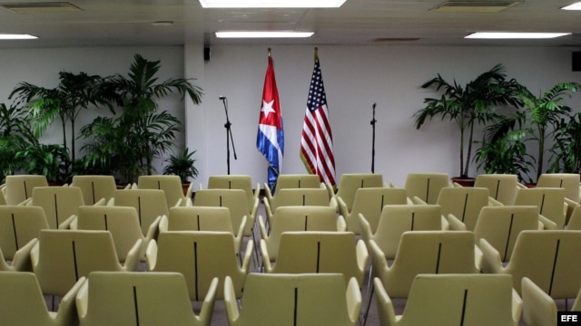 Sala del Palacio de Convenciones de La Habana donde se reunieron la delegación de EEUU y la de Cuba en enero de 2015.