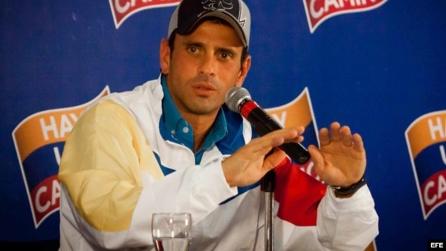 Los resultados de las encuestas apuntan a que no habría mejor opción para la oposición que la de Henrique Capriles.