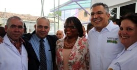 Directora de la OPS y ministros de Salud de Brasil y de Cuba en 2013. Foto: OPS