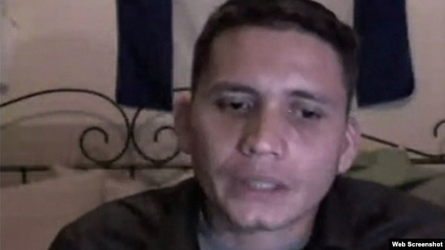 "Una vez que nos graduamos todos sentimos el desconectarnos del mundo (de la web) como si nos arrancaran una parte de nosotros".