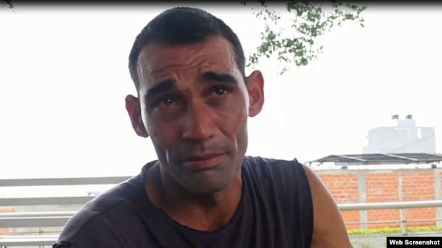 Gilberl Gilberl González, de 34 años, varado en Colombia.