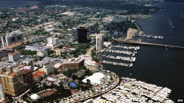 Los autores del fraude operaban en la ciudad de West Palm Beach, en el sur de Florida.