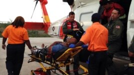 Cubanos rescatados en Cayo Lobo