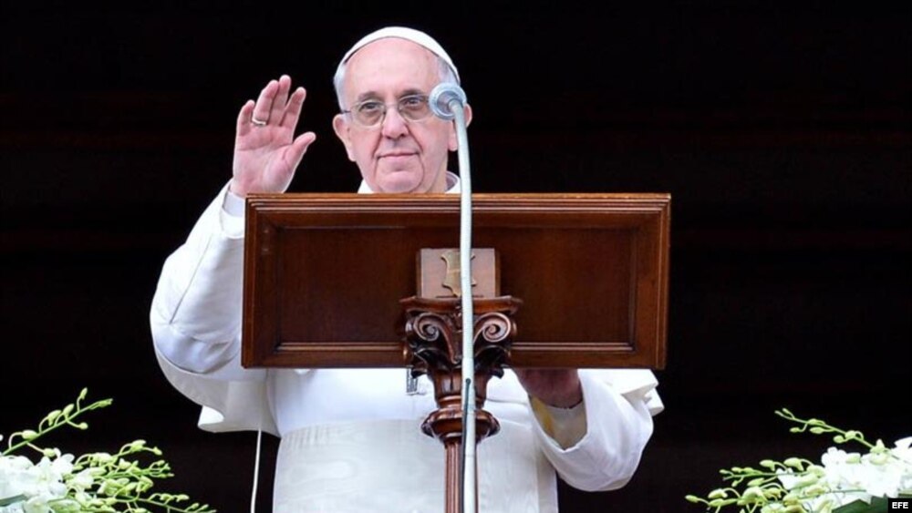 El papa Francisco durante su mensaje pascual. Archivo.